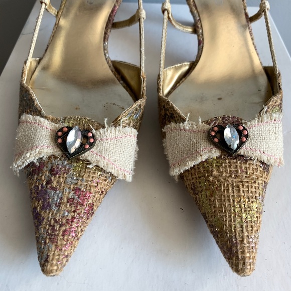 Hype. Kitten Heel Shoes - Picture 2 of 9